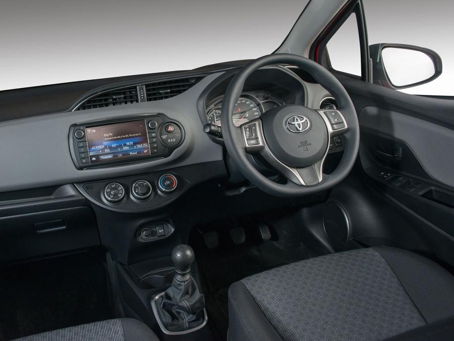  Toyota Yaris 2014 года  (ZA) (фото 9 из 9)